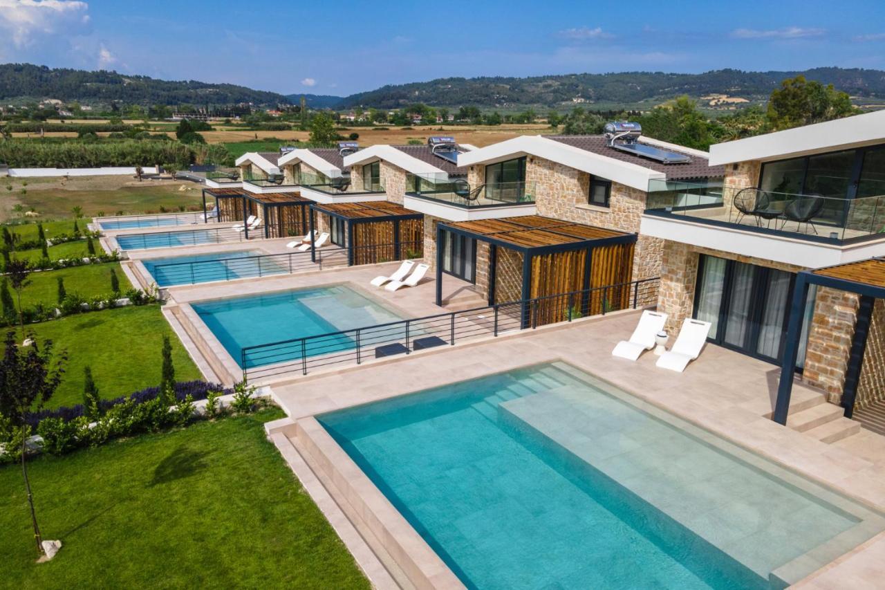 Вилла Five Senses Of Luxury Каландра Экстерьер фото